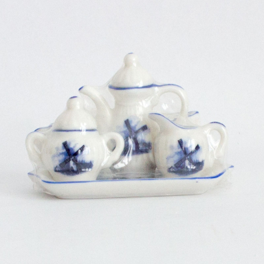 Minature Holland Themed Tea Set