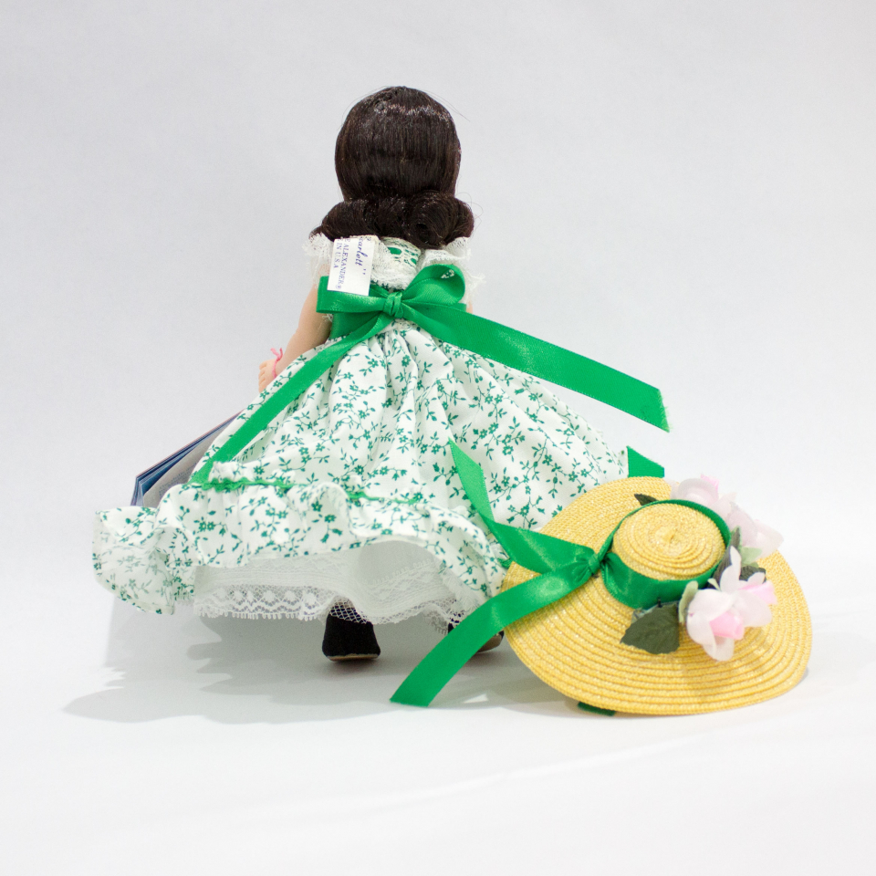 Ladybug Gift Store LLC: Madame Alexander 426 Scarlett